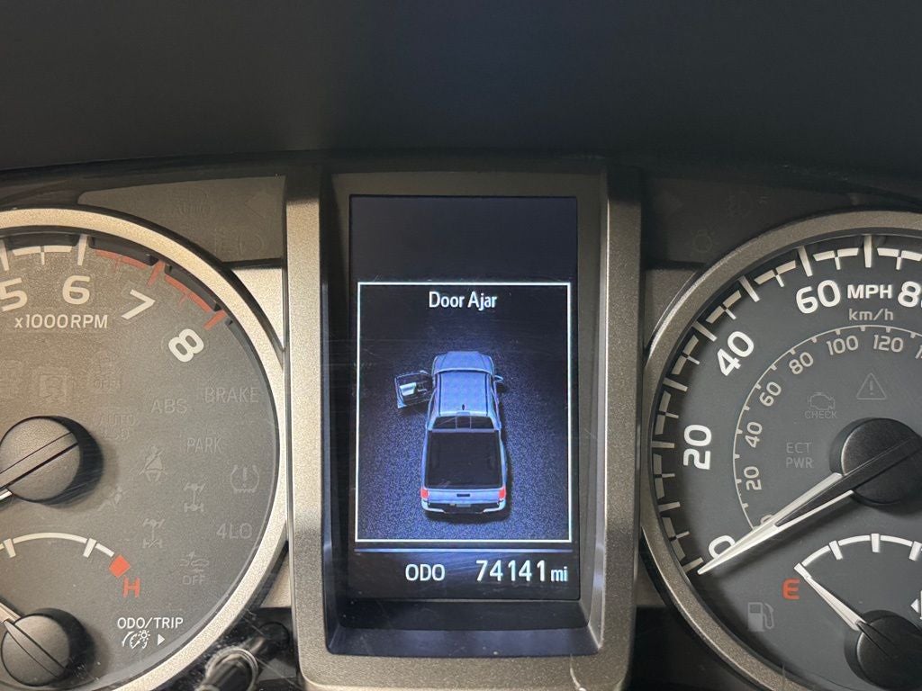 2018 Toyota Tacoma SR5 V6