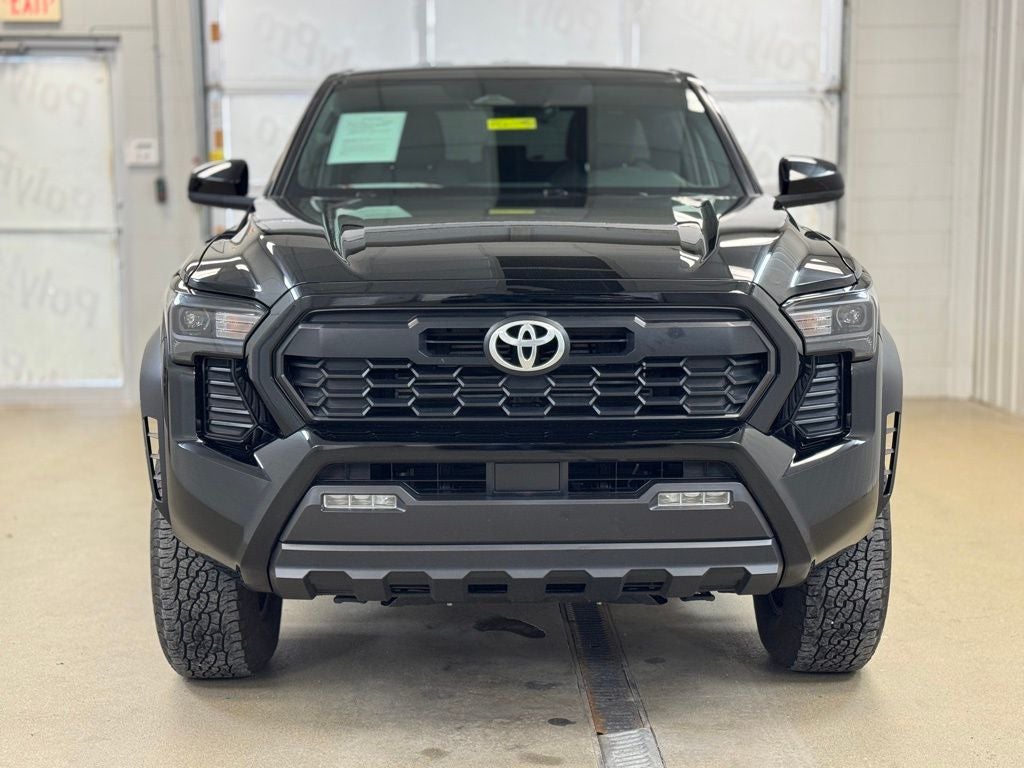 2025 Toyota Tacoma Base