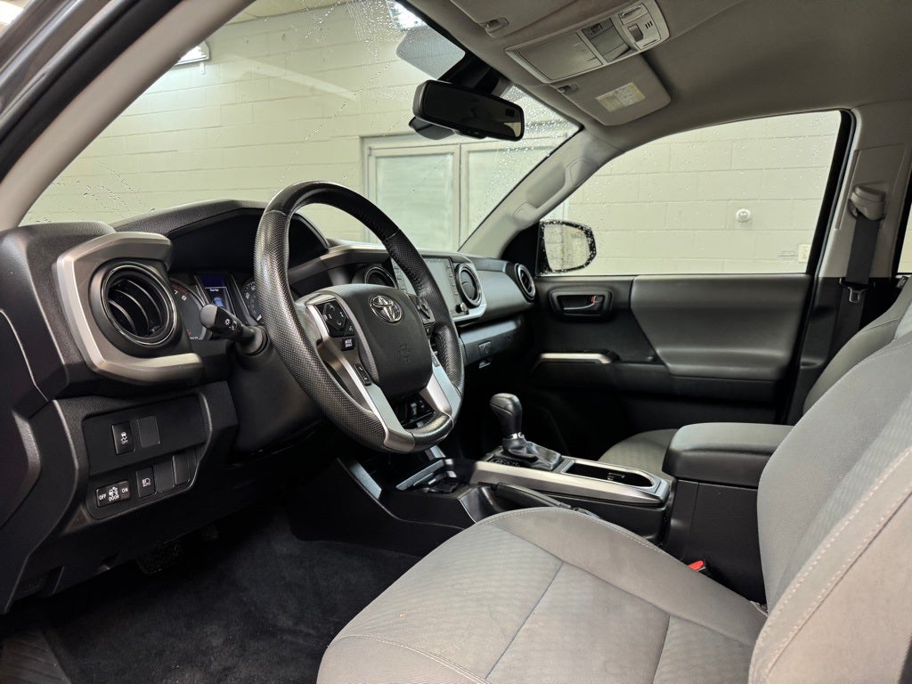 2022 Toyota Tacoma SR5 V6