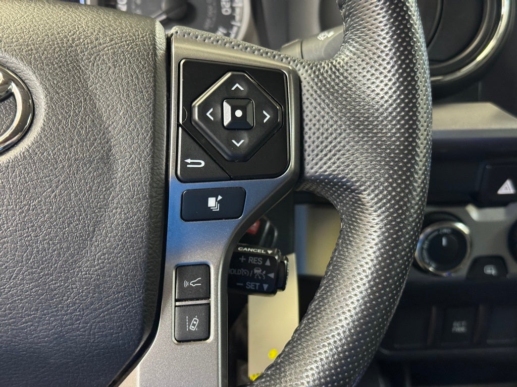 2022 Toyota Tacoma SR5 V6