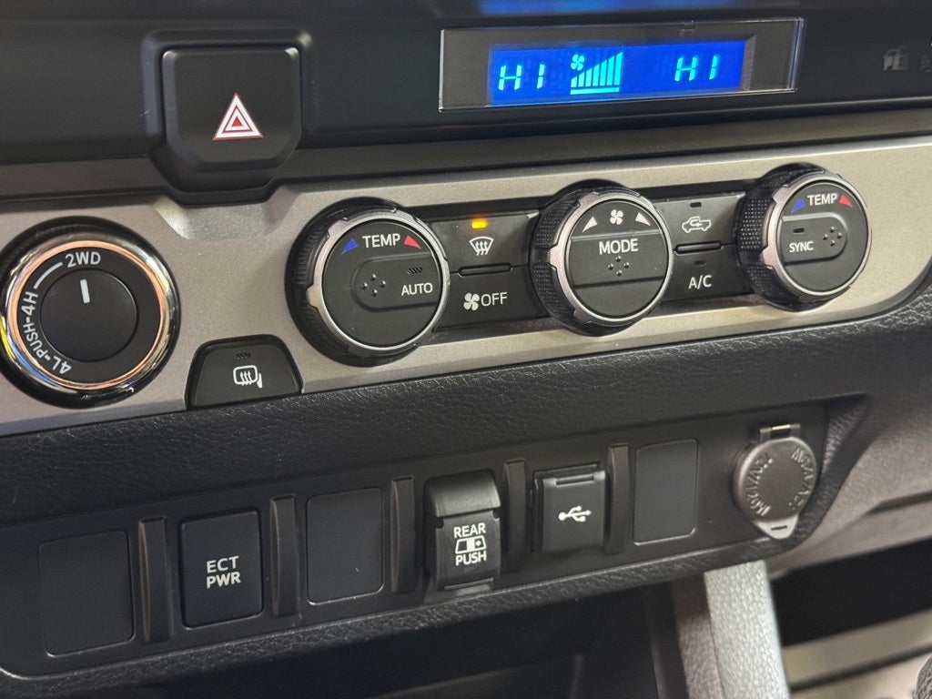 2022 Toyota Tacoma SR5 V6