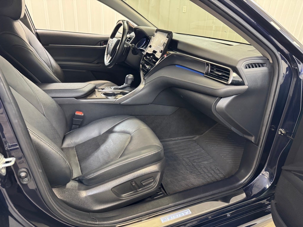 2021 Toyota Camry Hybrid XSE