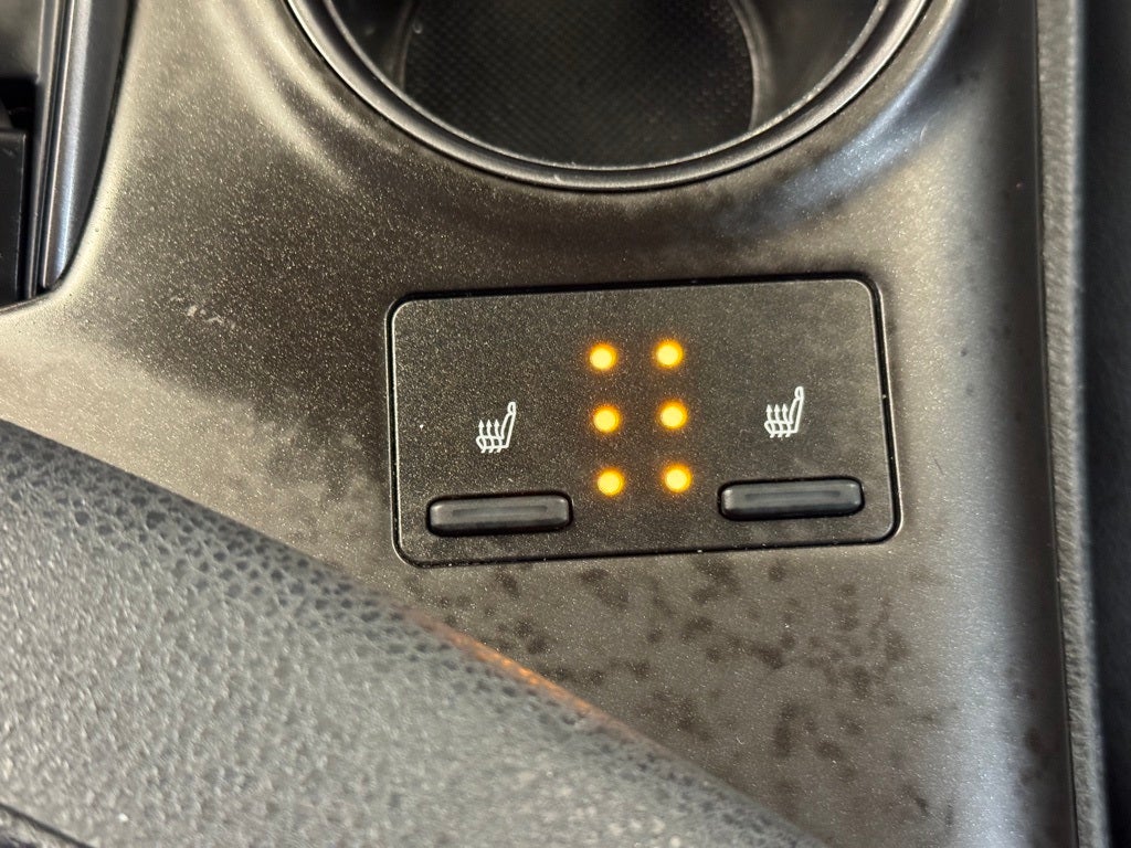 2021 Toyota Camry Hybrid XSE