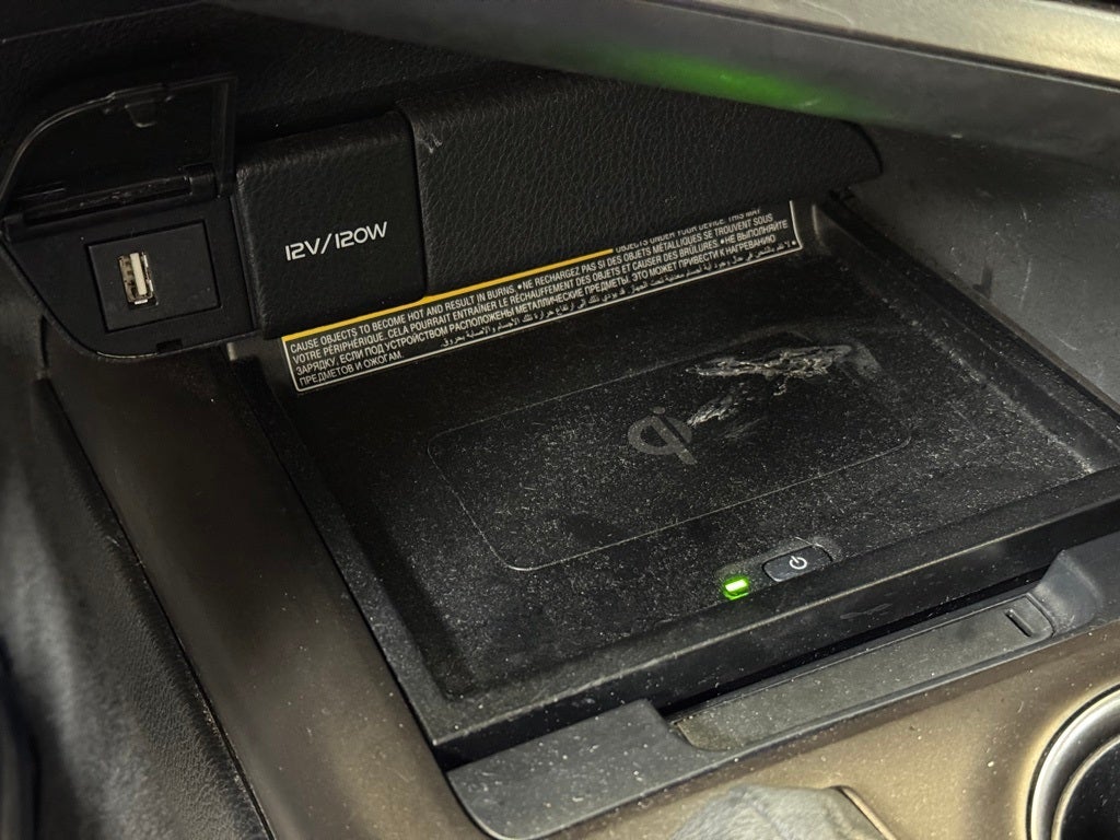 2021 Toyota Camry Hybrid XSE