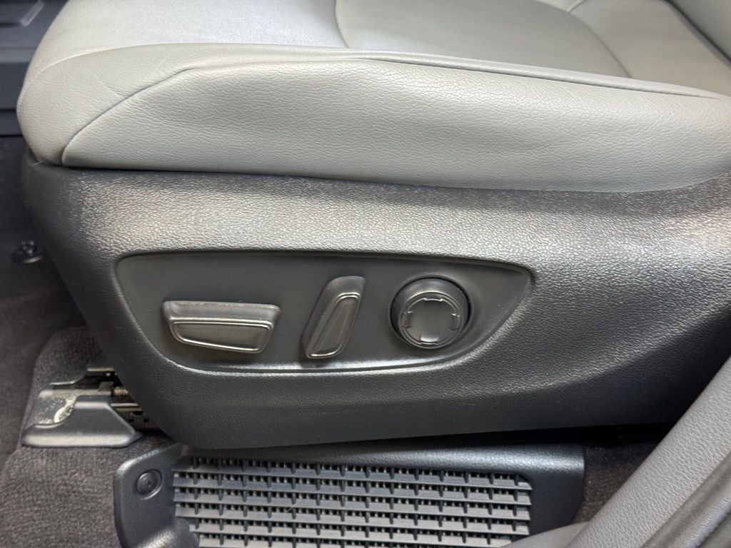 2024 Toyota Sienna XLE 7 Passenger