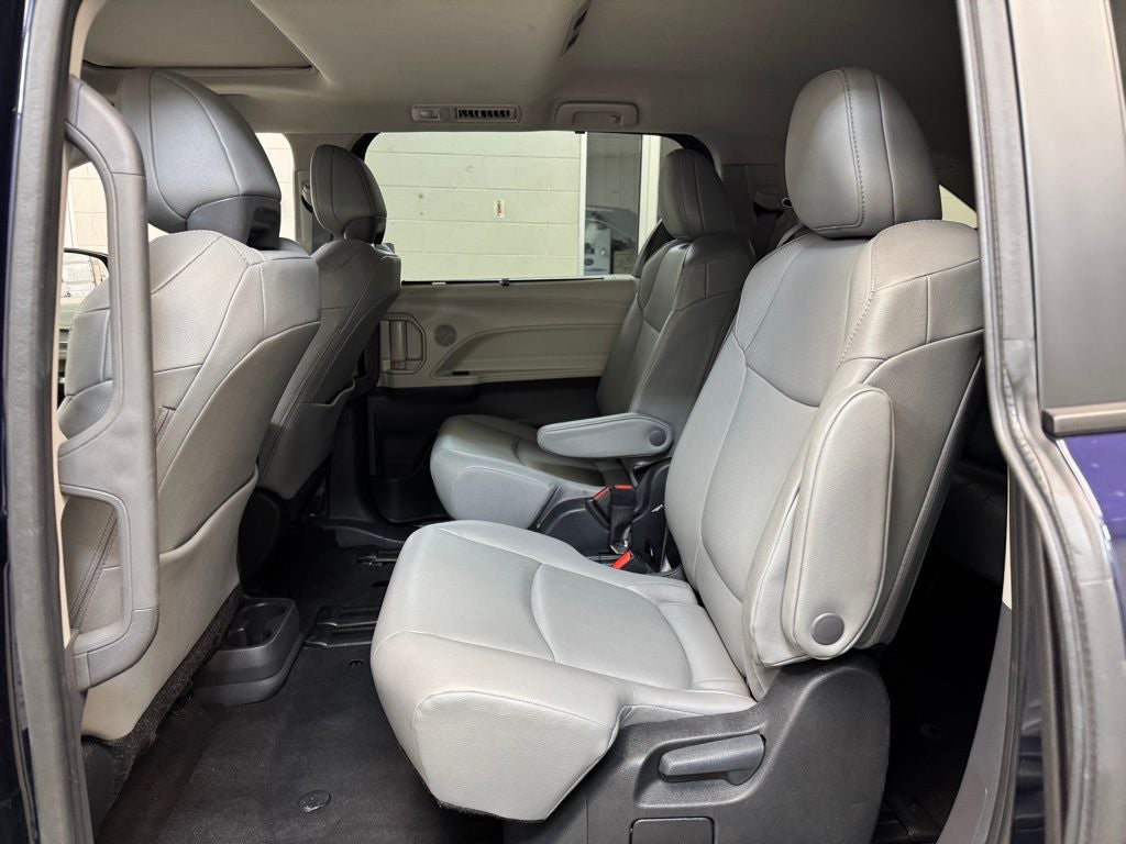 2024 Toyota Sienna XLE 7 Passenger