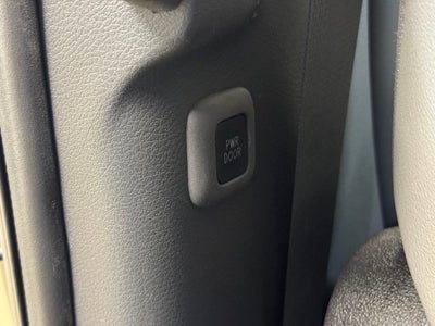 2024 Toyota Sienna XLE 7 Passenger