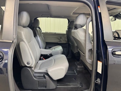 2024 Toyota Sienna XLE 7 Passenger