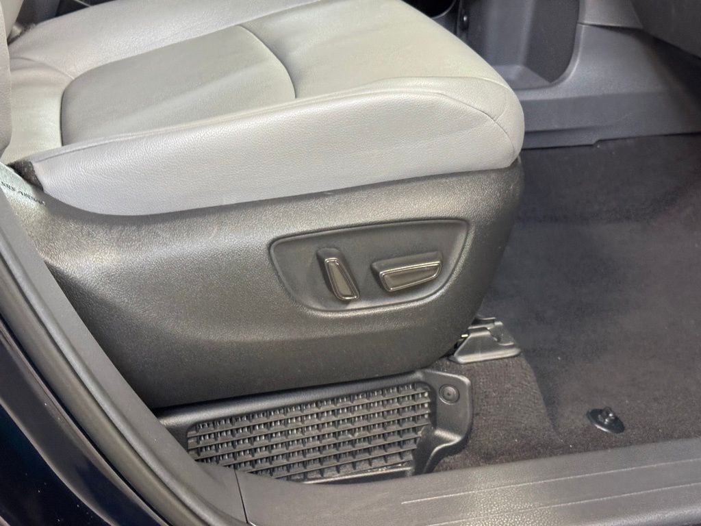 2024 Toyota Sienna XLE 7 Passenger