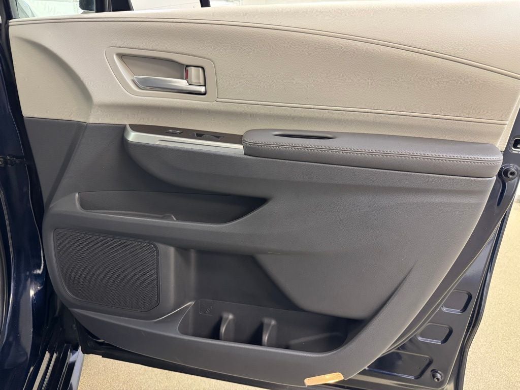 2024 Toyota Sienna XLE 7 Passenger