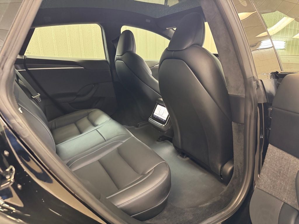 2021 Tesla Model S Plaid