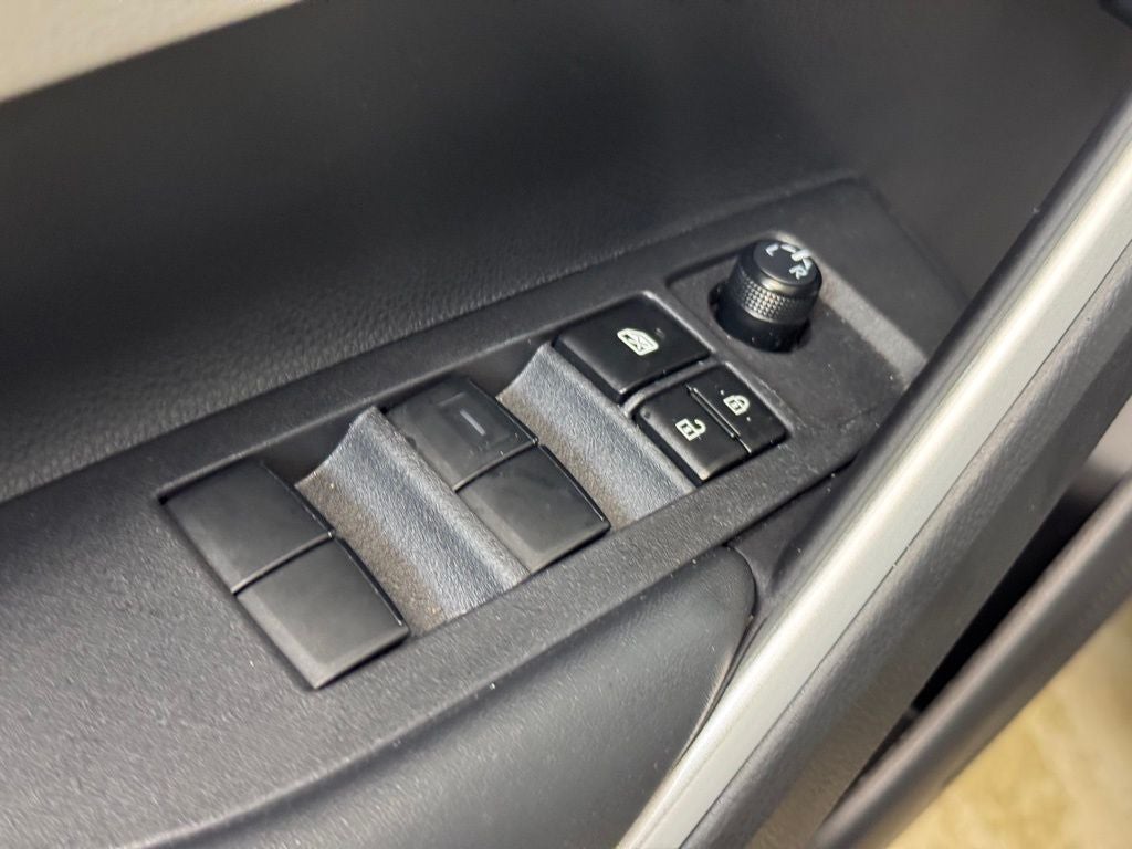 2025 Toyota Corolla Cross L