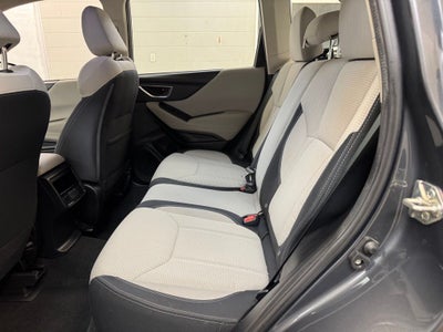 2023 Subaru Forester Base