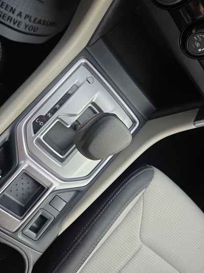 2023 Subaru Forester Base