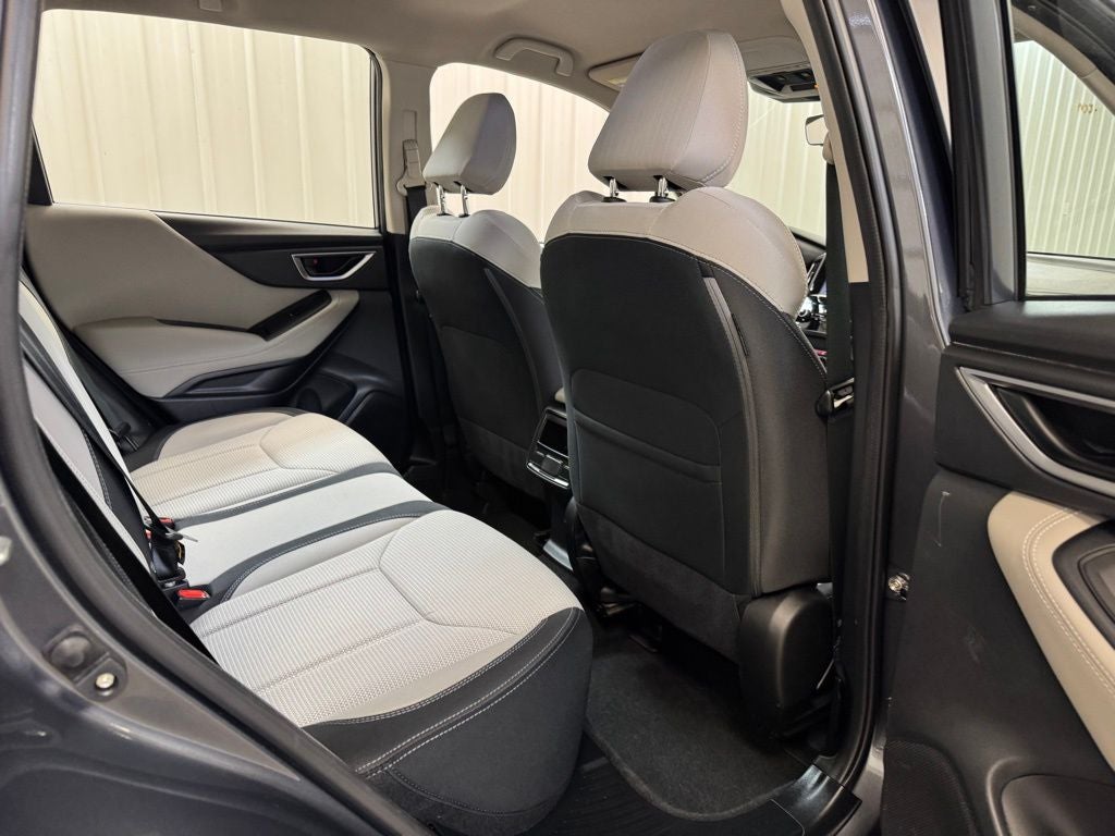 2023 Subaru Forester Base