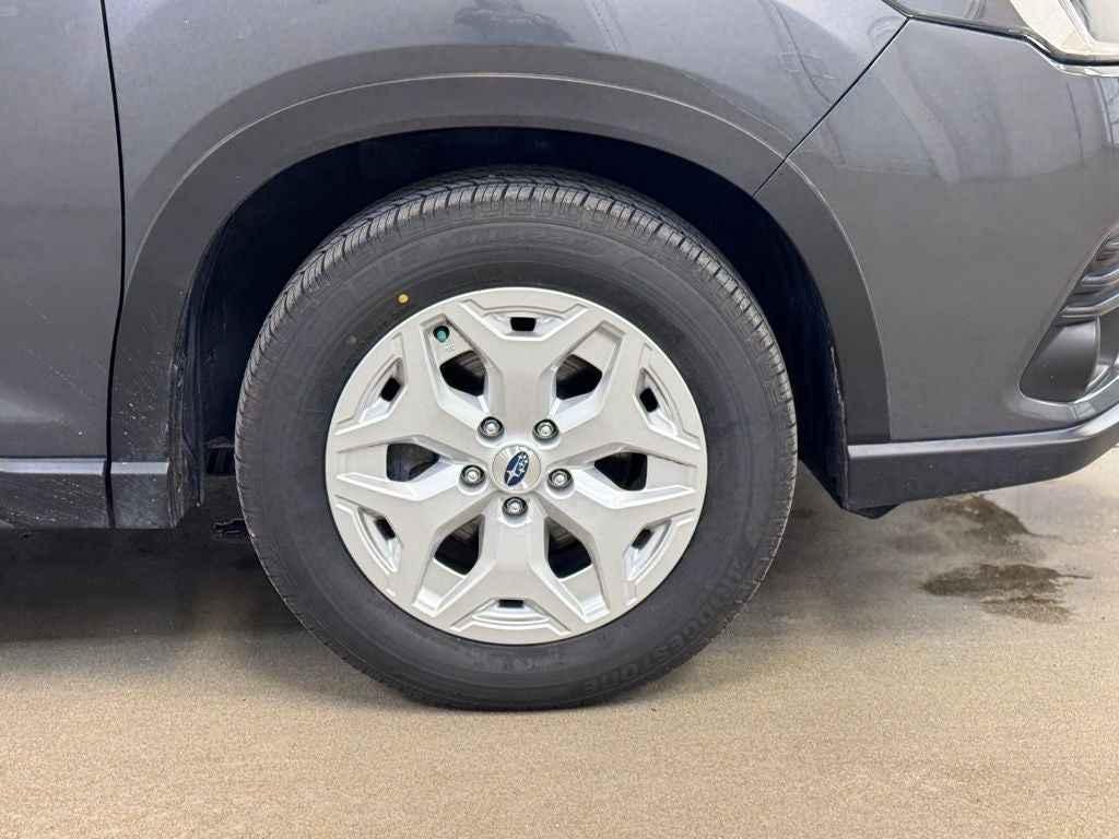 2023 Subaru Forester Base