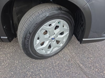 2023 Subaru Forester Base