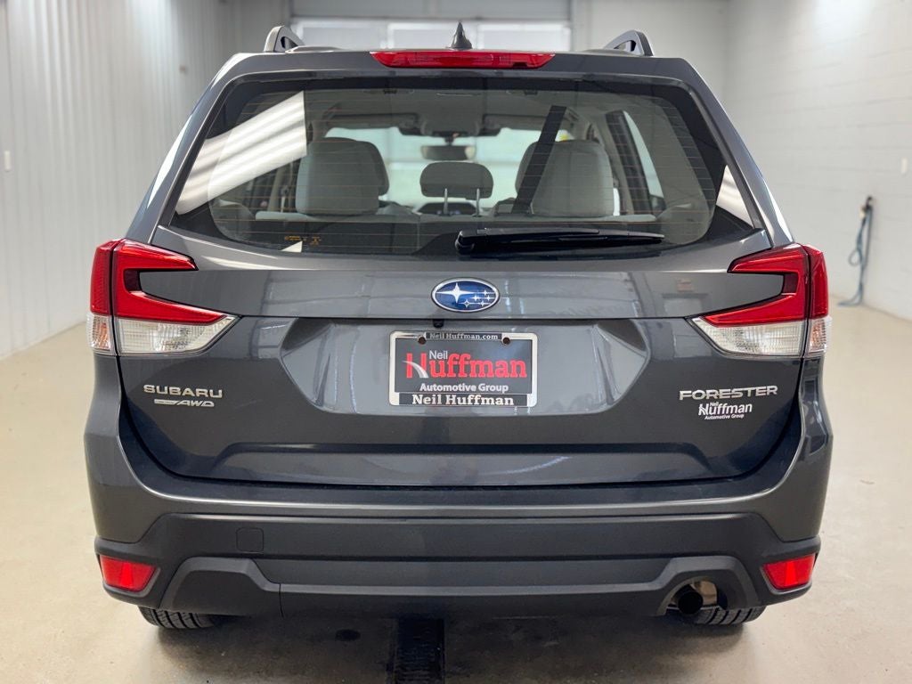 2023 Subaru Forester Base