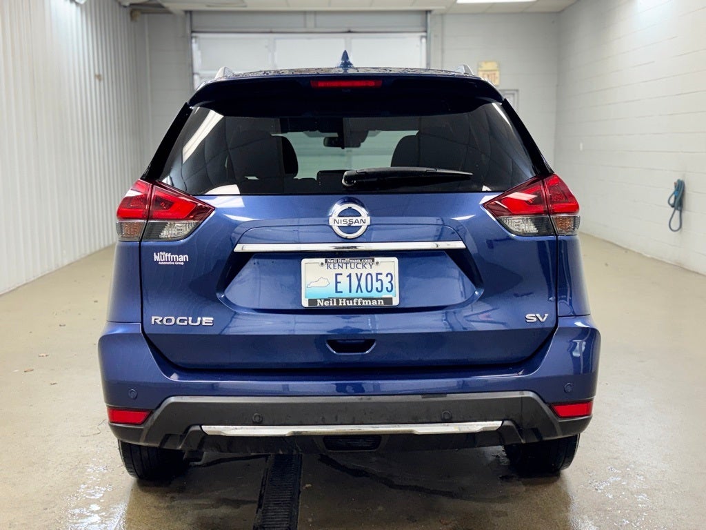 2020 Nissan Rogue SV