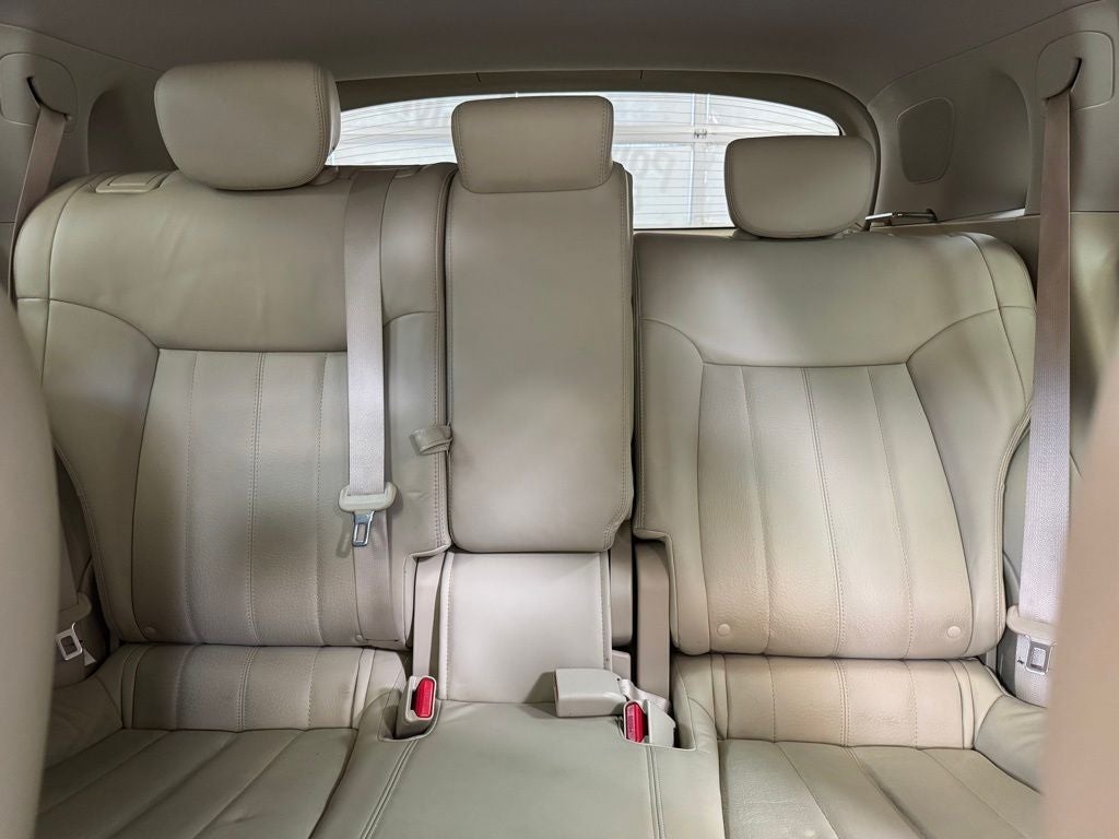 2014 INFINITI QX70 Base