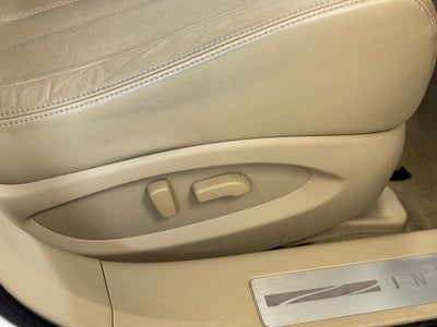 2014 INFINITI QX70 Base