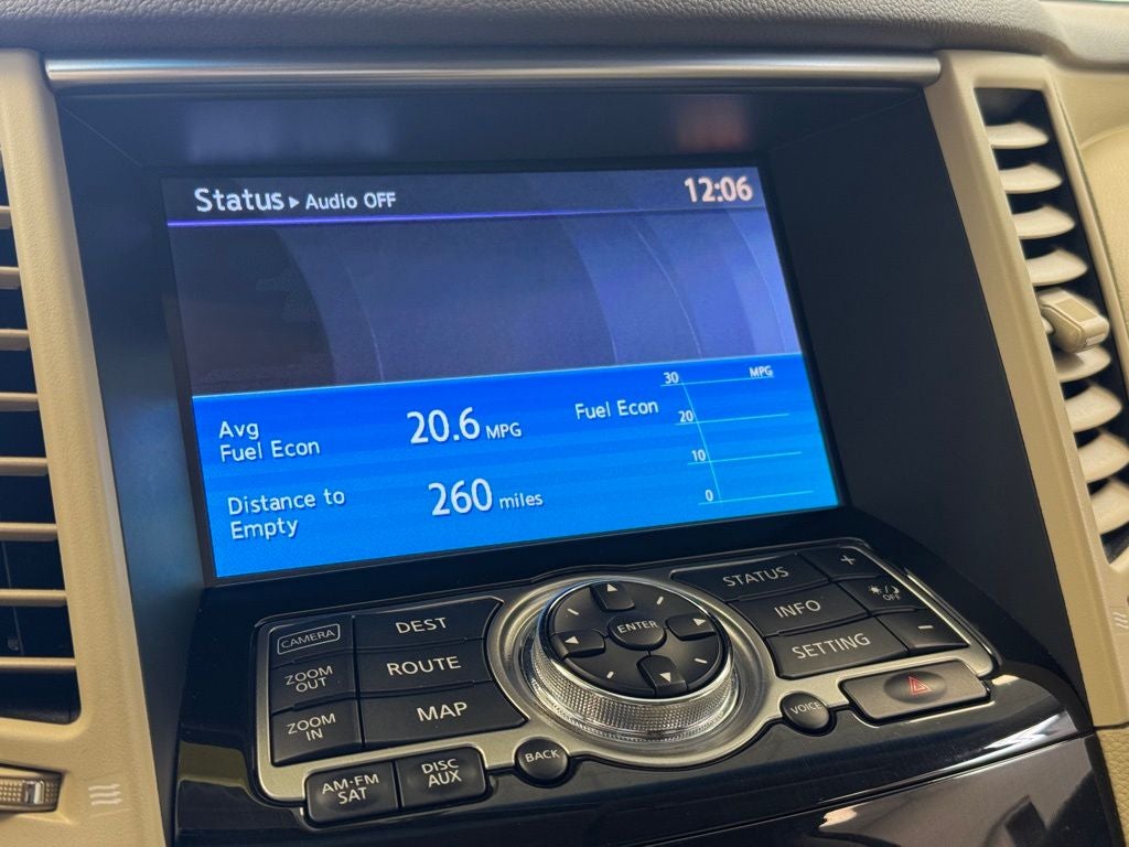 2014 INFINITI QX70 Base