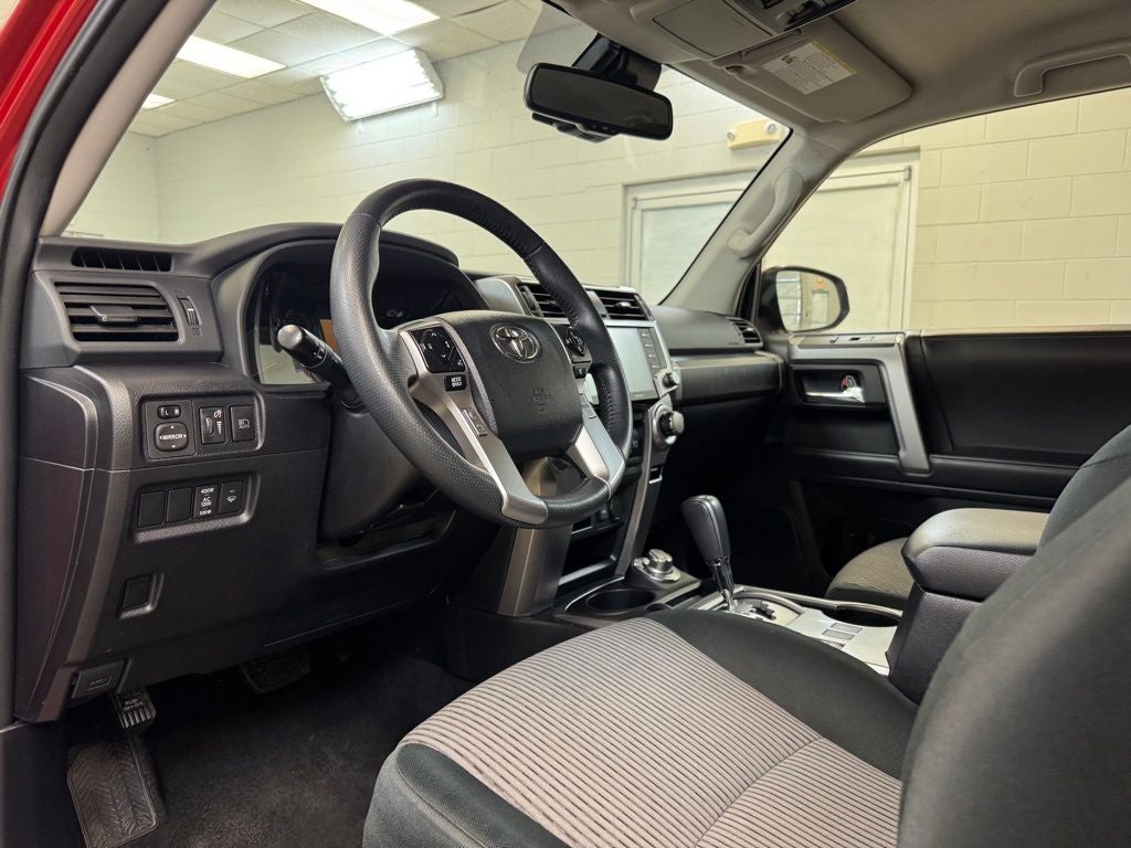 2022 Toyota 4Runner SR5