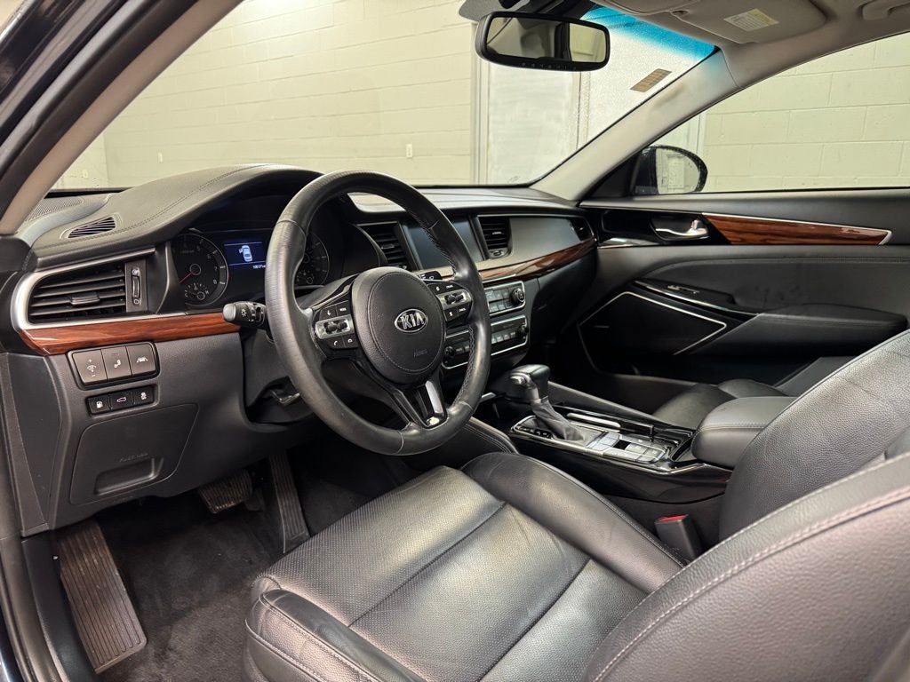 2019 Kia Cadenza Technology