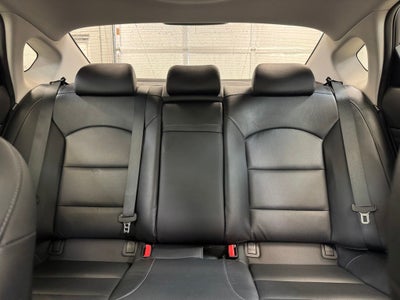 2019 Kia Cadenza Technology