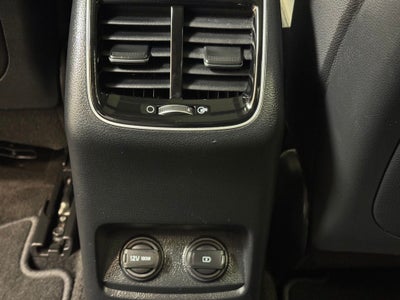 2019 Kia Cadenza Technology