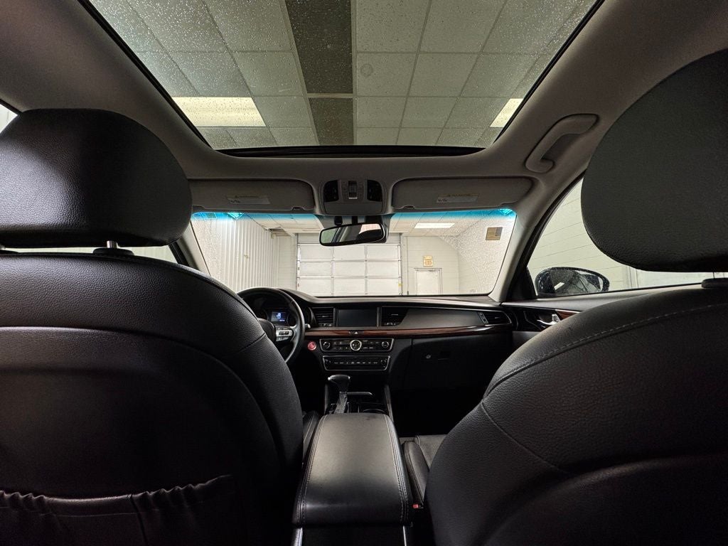 2019 Kia Cadenza Technology