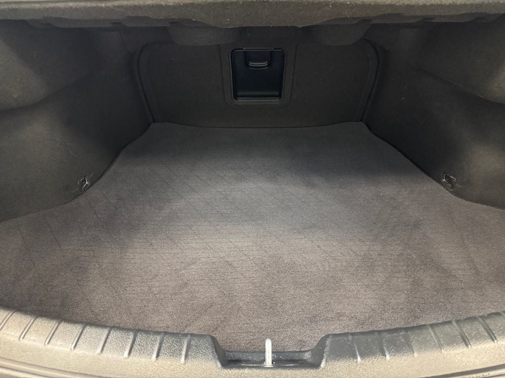 2019 Kia Cadenza Technology