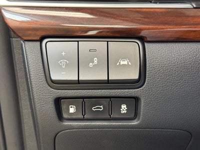 2019 Kia Cadenza Technology