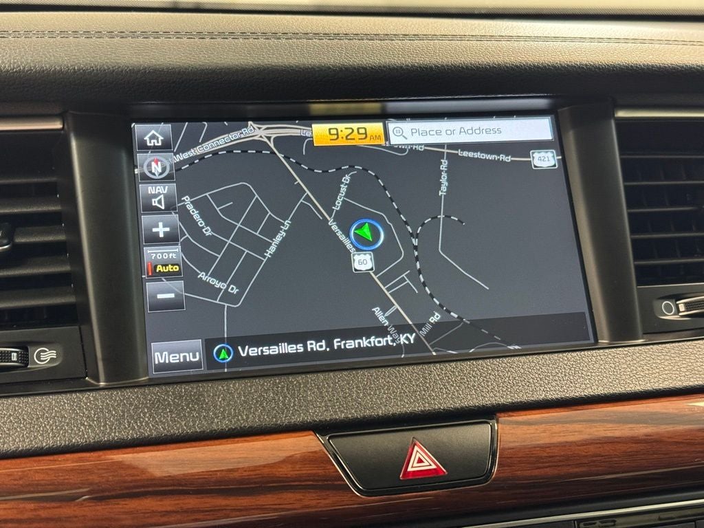 2019 Kia Cadenza Technology