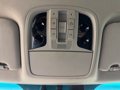 2019 Kia Cadenza Technology