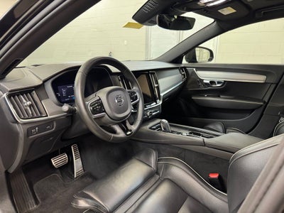 2022 Volvo S90 B6 R-Design