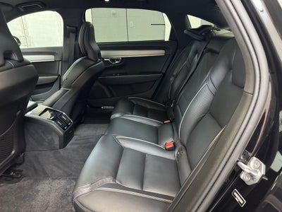 2022 Volvo S90 B6 R-Design