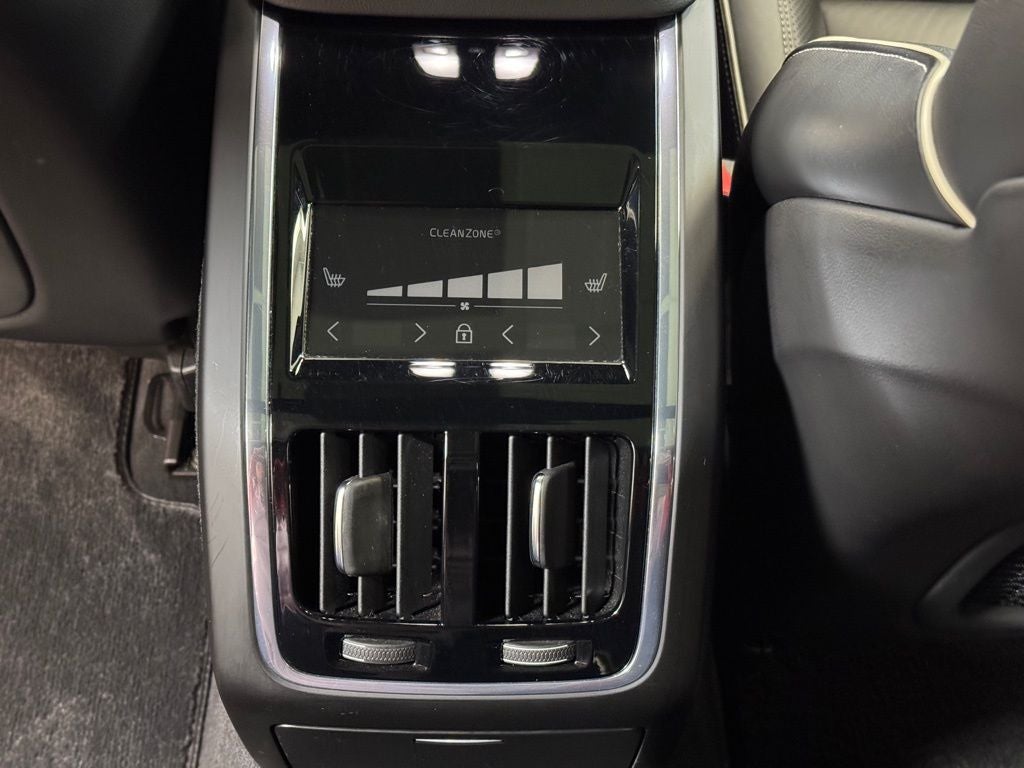 2022 Volvo S90 B6 R-Design