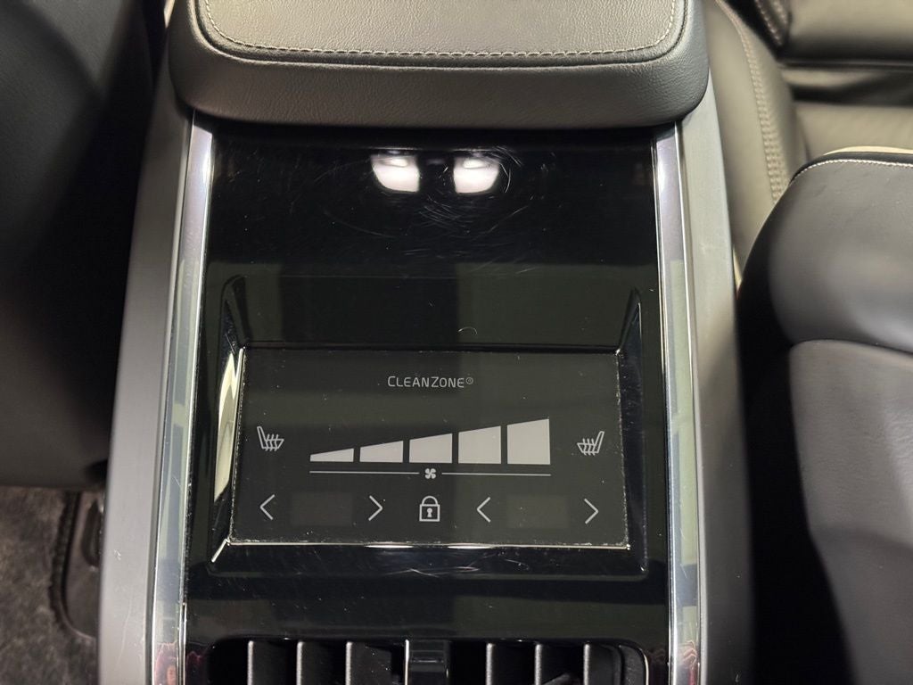 2022 Volvo S90 B6 R-Design