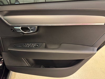 2022 Volvo S90 B6 R-Design