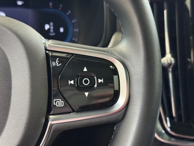 2022 Volvo S90 B6 R-Design