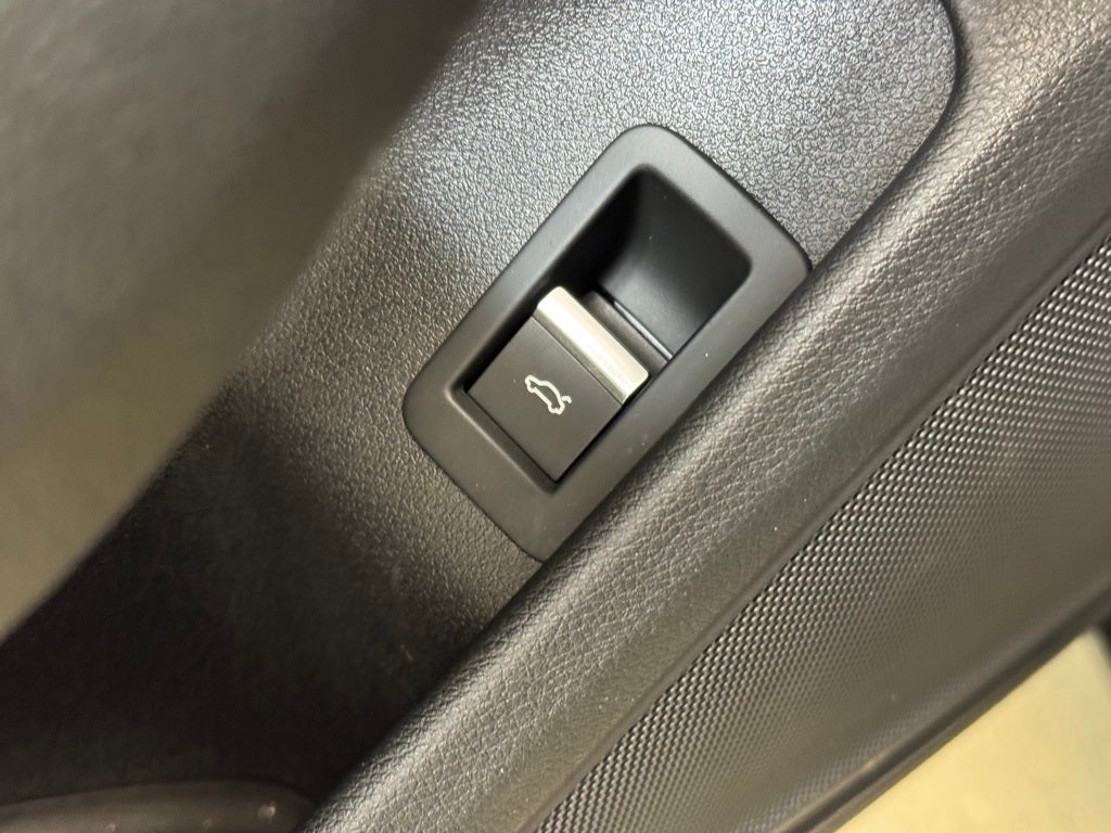 2019 Audi A4 2.0T Premium quattro