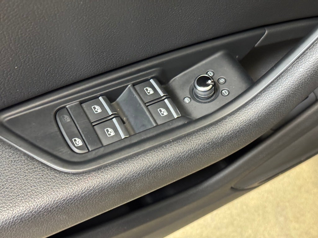 2019 Audi A4 2.0T Premium quattro