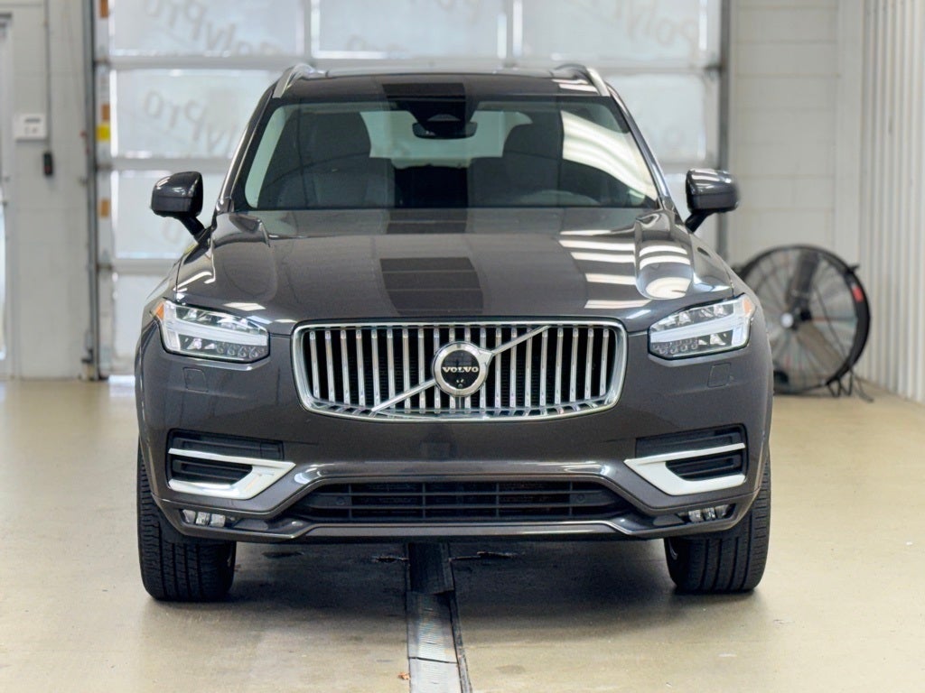 2024 Volvo XC90 B5 Plus