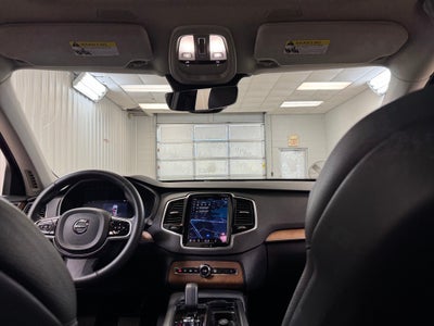 2024 Volvo XC90 B5 Plus