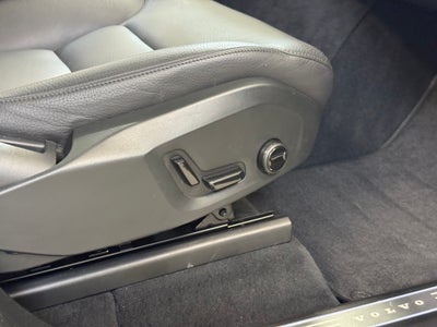 2024 Volvo XC90 B5 Plus