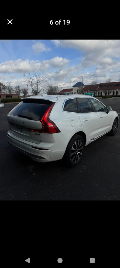 2023 Volvo XC60 B5 Plus Bright Theme