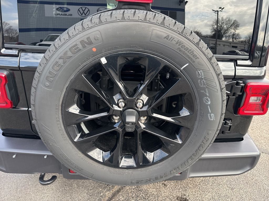 2025 Jeep Wrangler Sahara 4xe