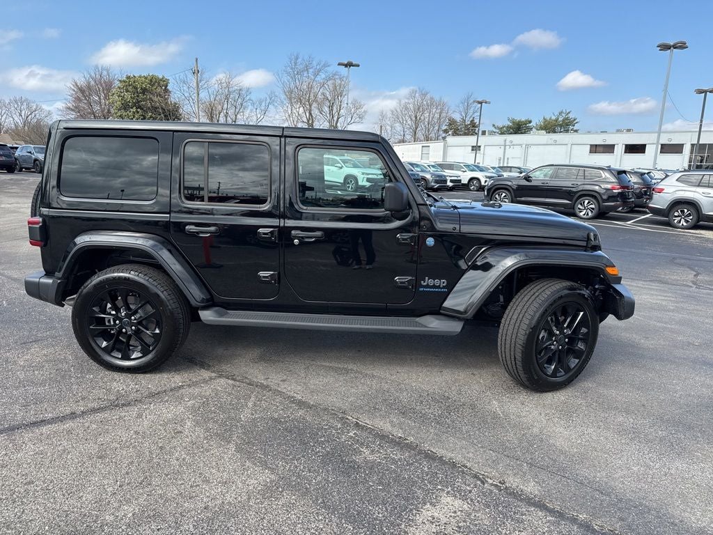 2025 Jeep Wrangler Sahara 4xe