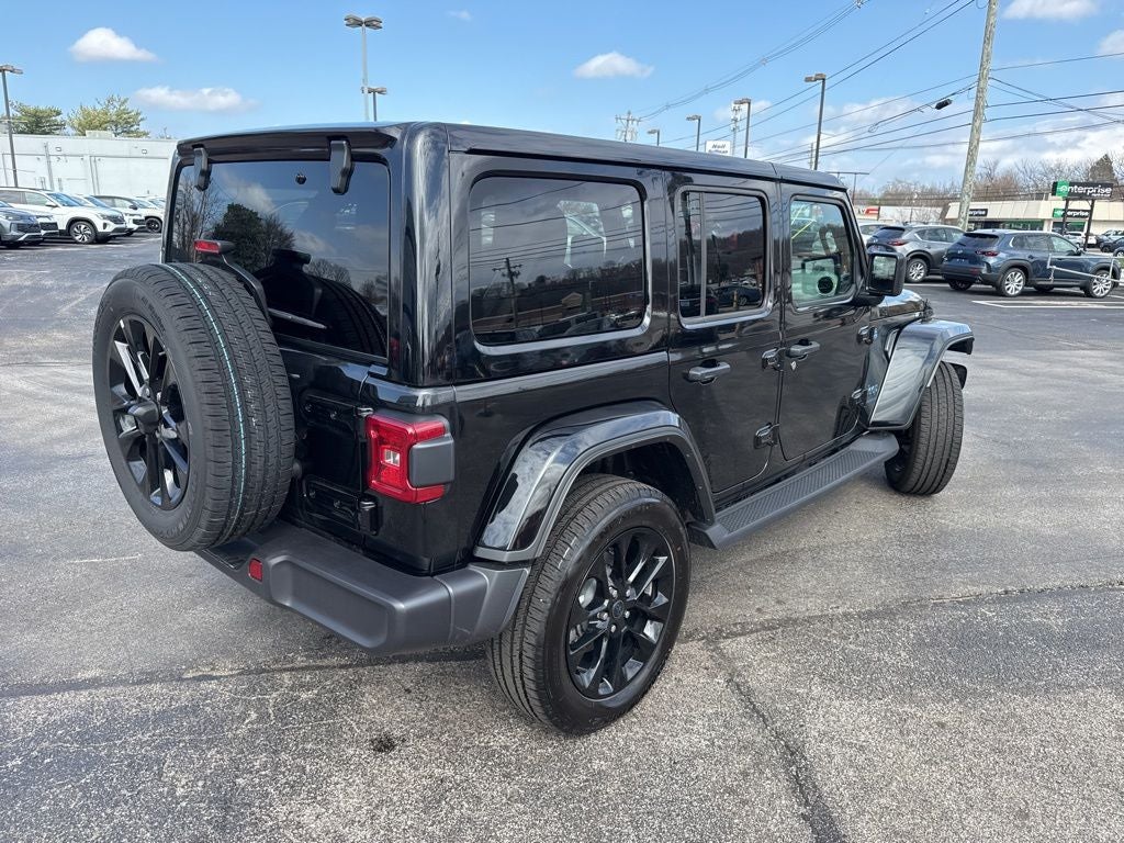 2025 Jeep Wrangler Sahara 4xe